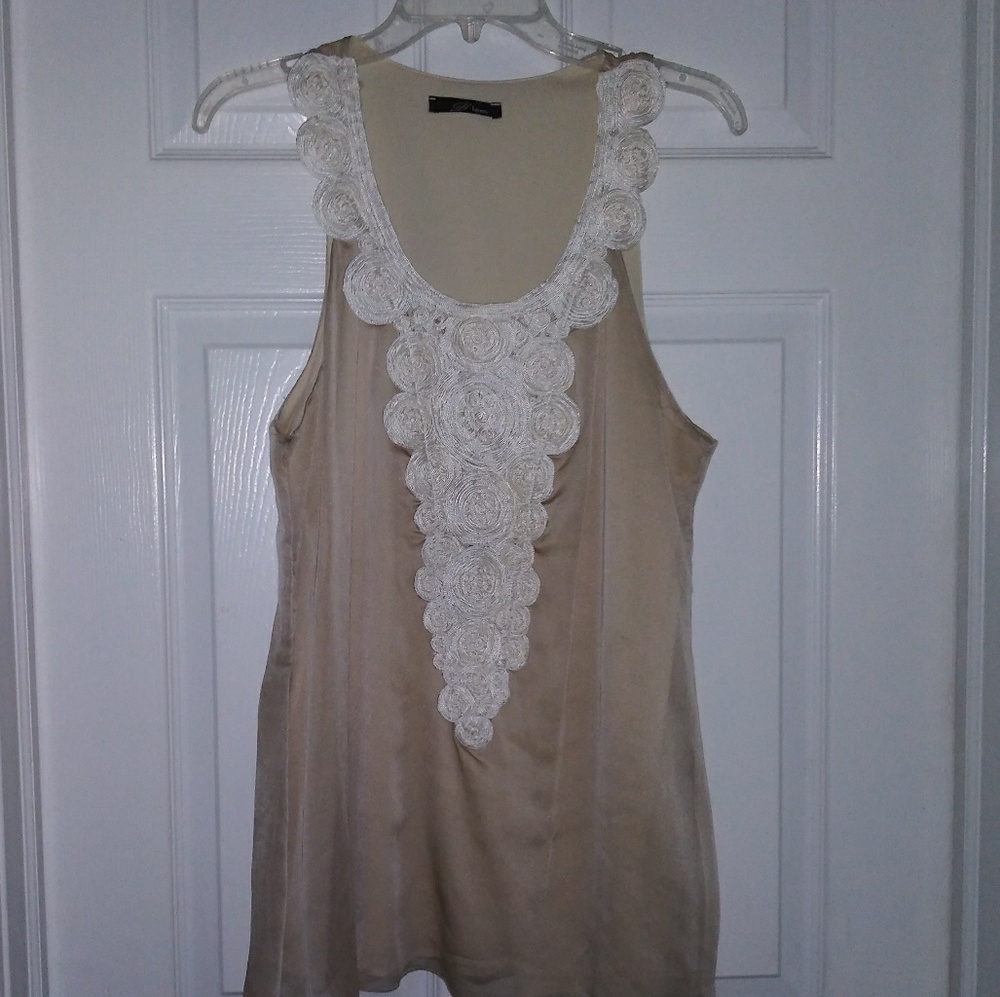 💜Pretty double layer tank blouse.